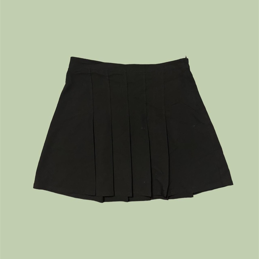 🌥️black pleated tennis skirt